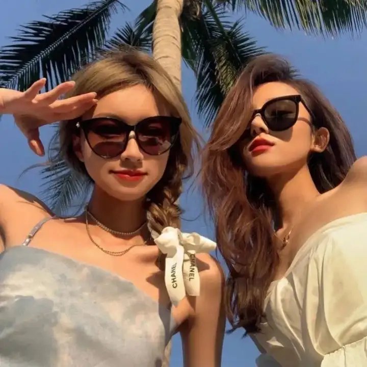 一个女王的少女时代