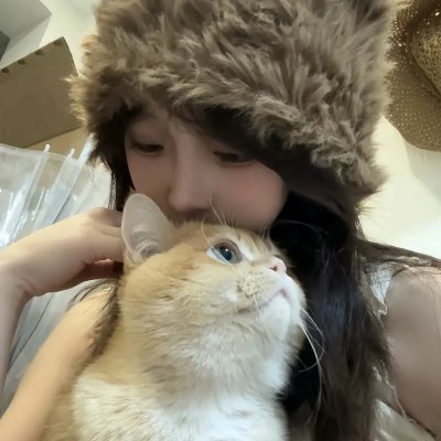 怪诞女孩
